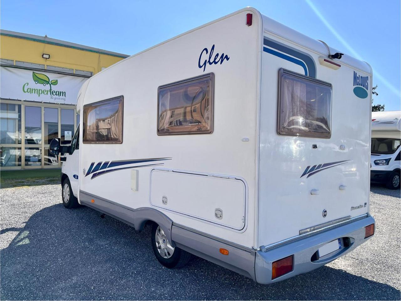 MCLOUIS GLEN 262 - 3