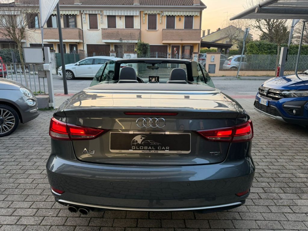 AUDI A3 Cabrio 2.0 TDI AUTOMATICA - 9