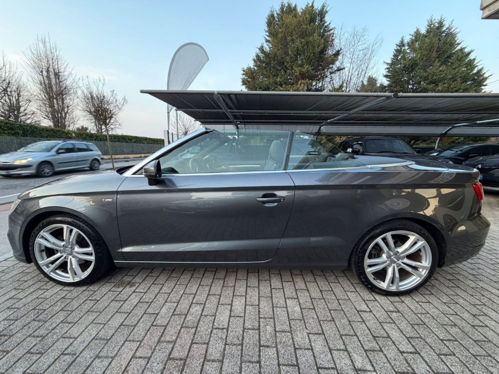AUDI A3 Cabrio 2.0 TDI AUTOMATICA - 13