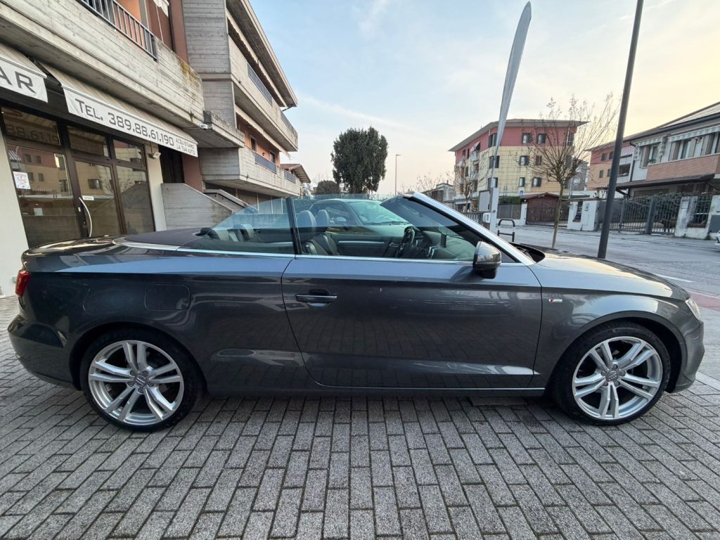AUDI A3 Cabrio 2.0 TDI AUTOMATICA - 5