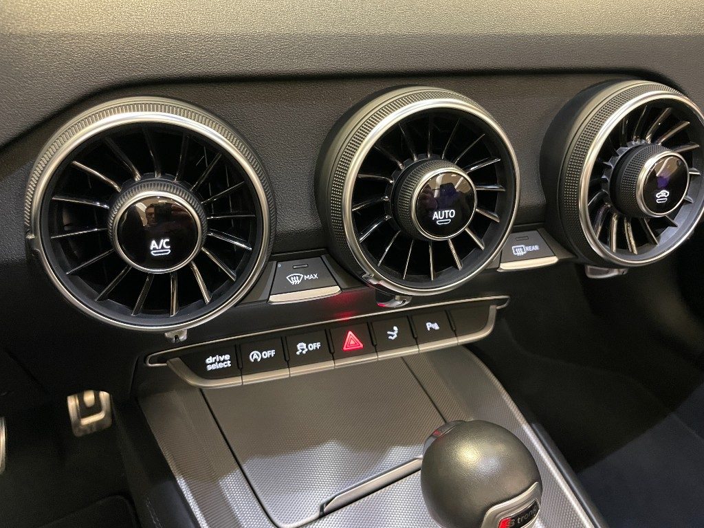 AUDI TT Roadster 45 TFSI quattro S tronic+MAGNETIC+20+FULL - 26