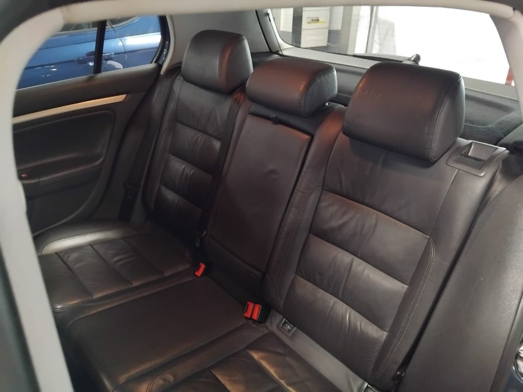 VOLKSWAGEN Golf 1.6 FSI 5p. Sportline - 10