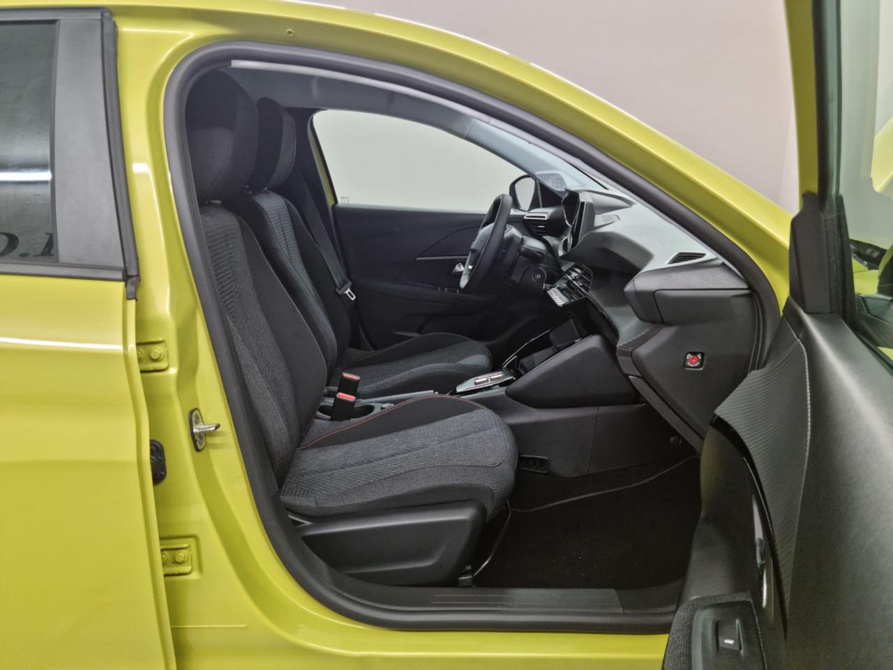 PEUGEOT 208 Hybrid 110 e-DCS6 STYLE - 12