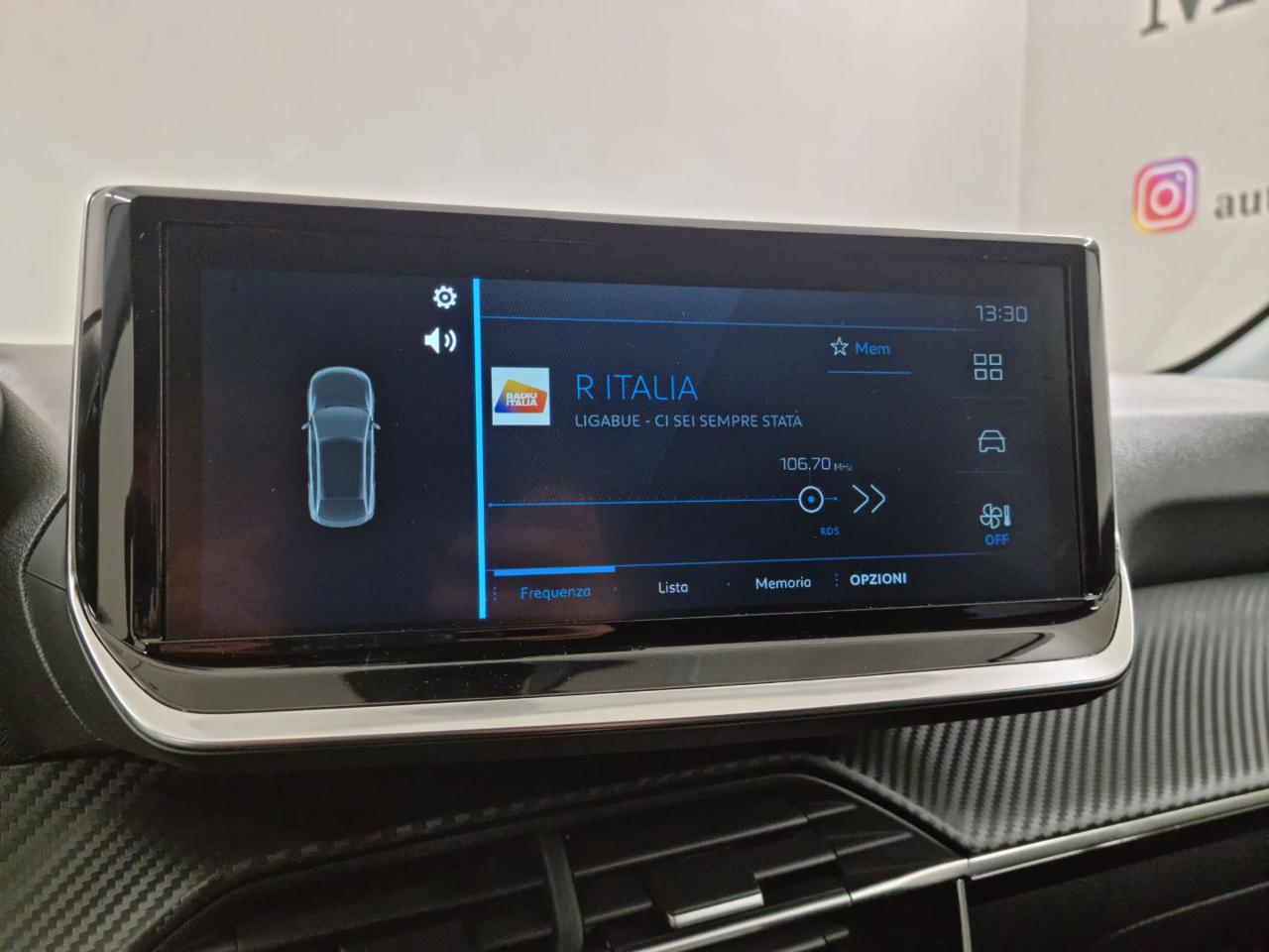 PEUGEOT 208 Hybrid 110 e-DCS6 STYLE - 19