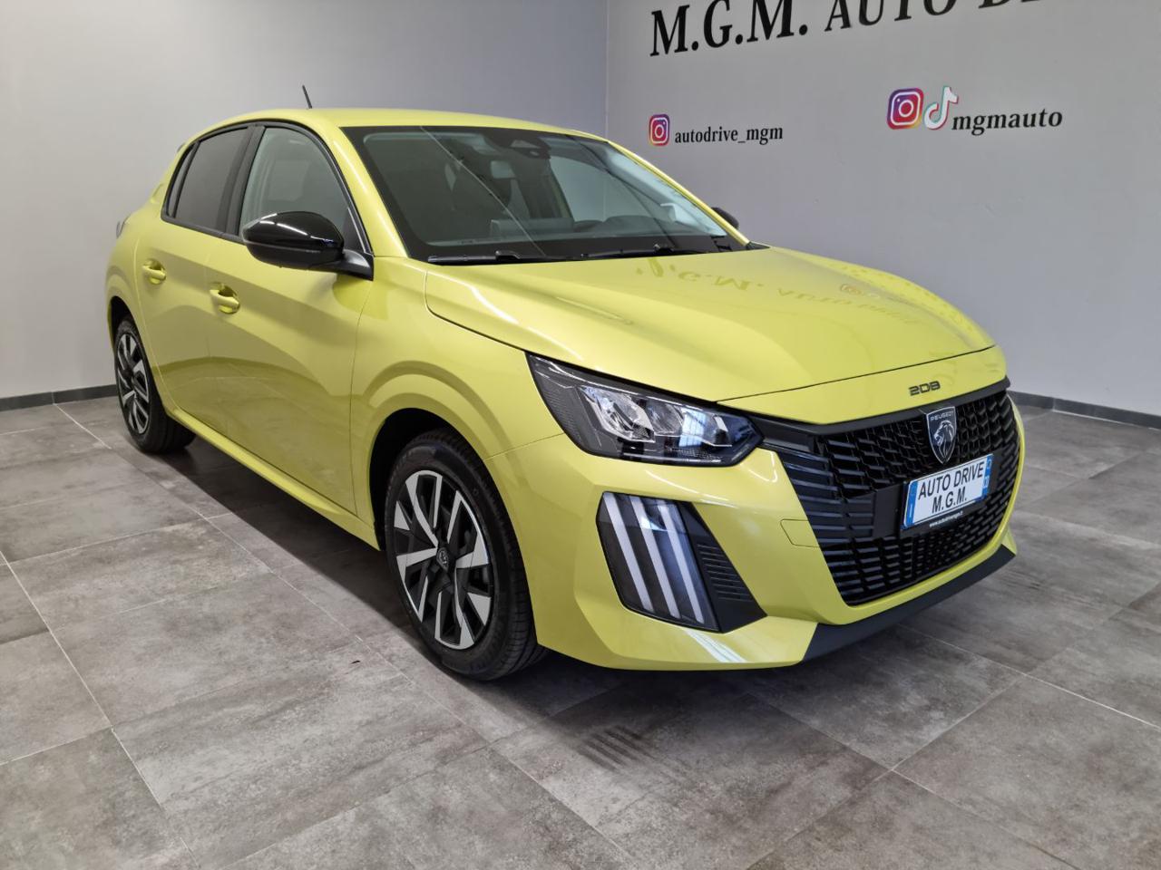 PEUGEOT 208 Hybrid 110 e-DCS6 STYLE - 26