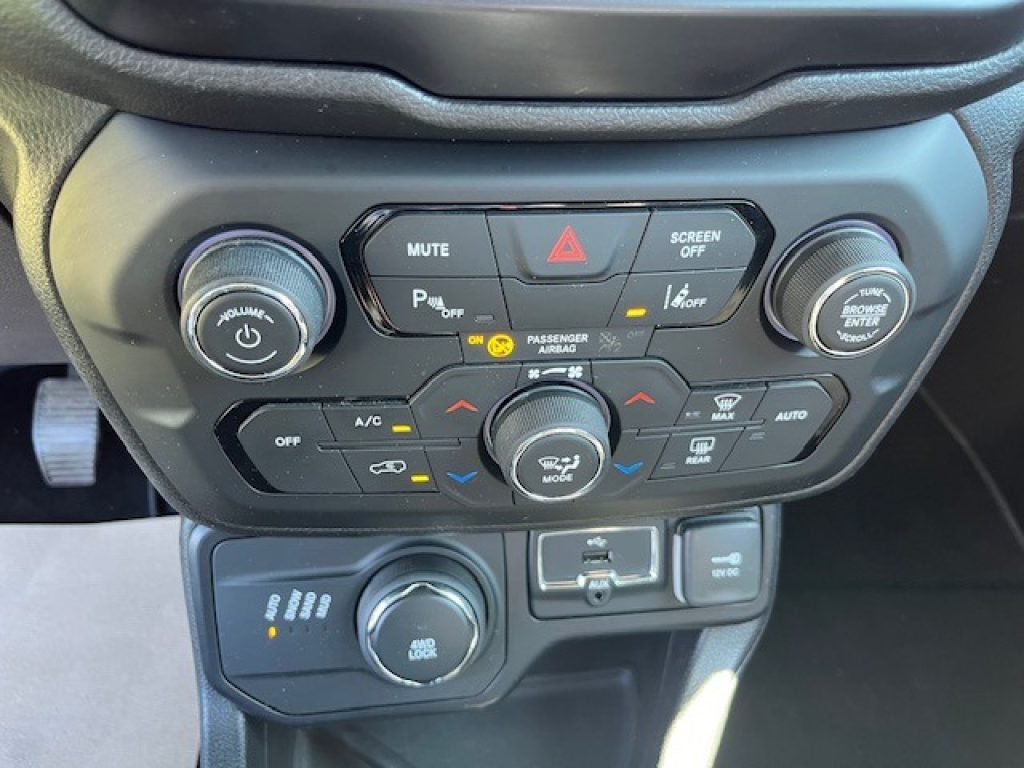 JEEP Renegade 2.0 Mjt 140CV 4WD Active Drive Limited - 14