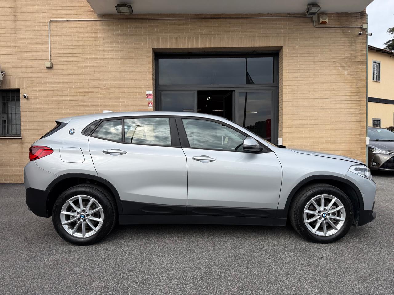 BMW X2 sDrive18d Business-X (NESSUN VINCOLO) - 15
