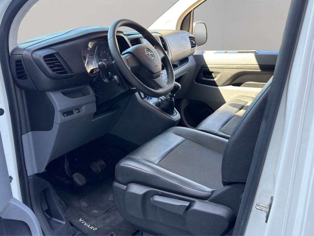 OPEL Vivaro 1.5 120cv L2H1 - 7
