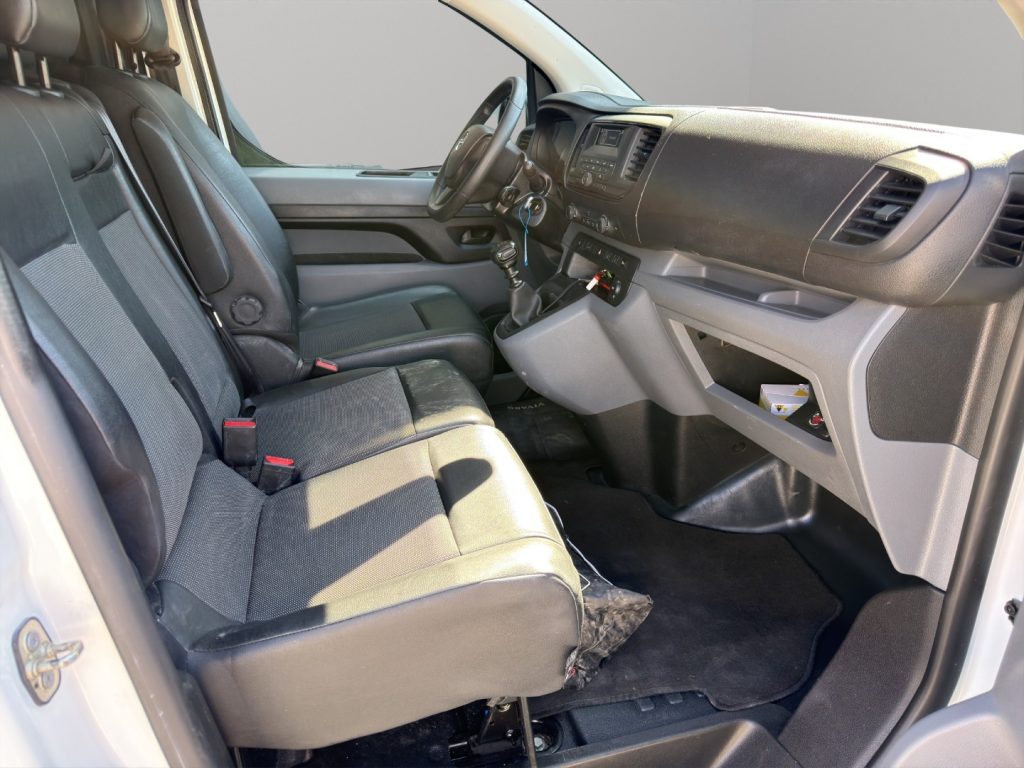 OPEL Vivaro 1.5 120cv L2H1 - 9