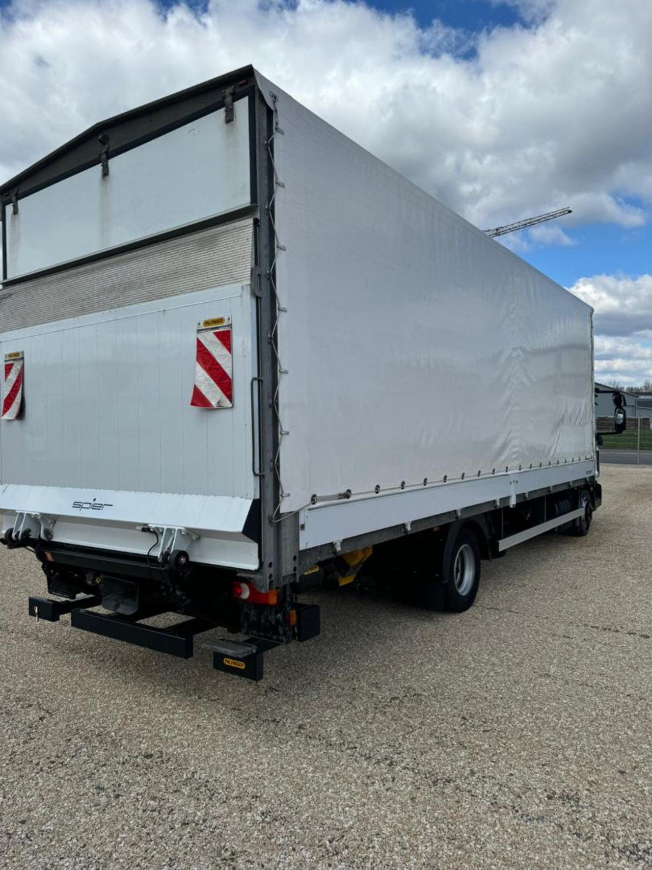 IVECO EUROCARGO 80-220P - 3