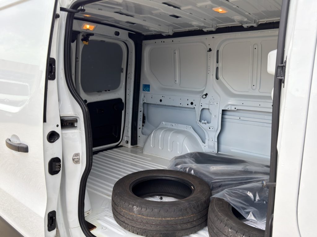 RENAULT Trafic L1H1 DCI 120CV - 8