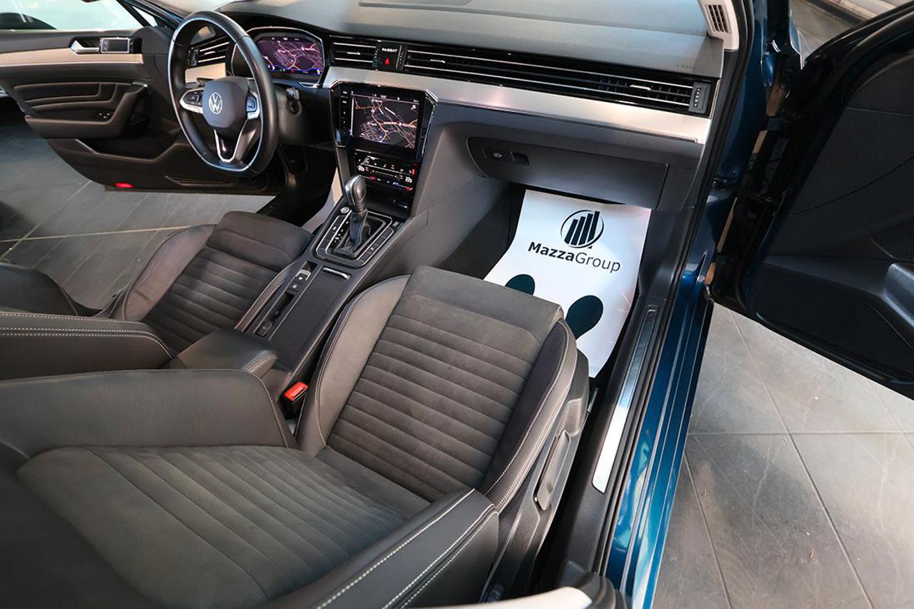 VOLKSWAGEN Passat Variant 2.0 TDI SCR EVO DSG Executive - 16