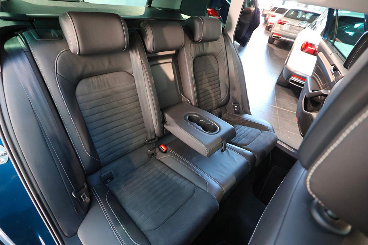 VOLKSWAGEN Passat Variant 2.0 TDI SCR EVO DSG Executive - 20