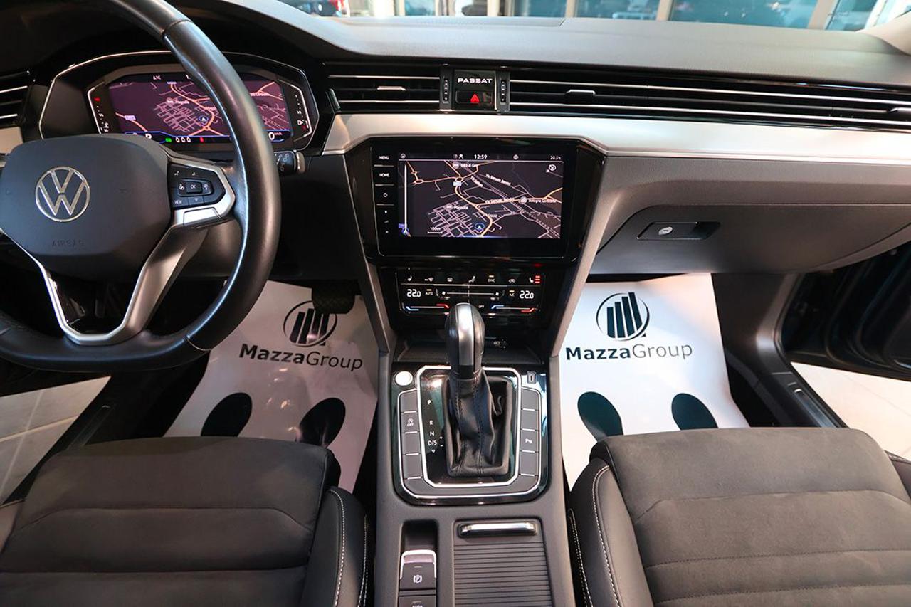 VOLKSWAGEN Passat Variant 2.0 TDI SCR EVO DSG Executive - 31