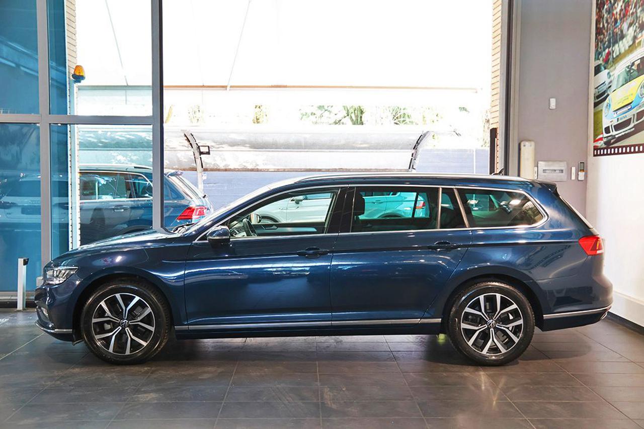 VOLKSWAGEN Passat Variant 2.0 TDI SCR EVO DSG Executive - 3