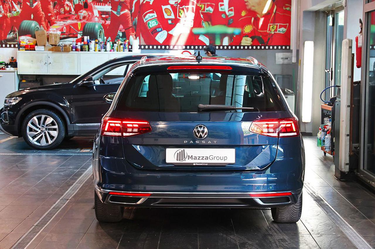 VOLKSWAGEN Passat Variant 2.0 TDI SCR EVO DSG Executive - 4