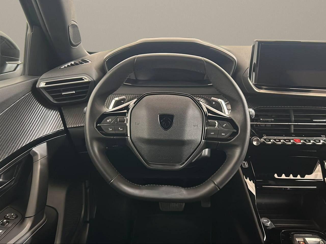 PEUGEOT 2008 PureTech 130 S&S EAT8 Allure - 14