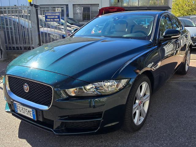 JAGUAR XE Verde metallizzato