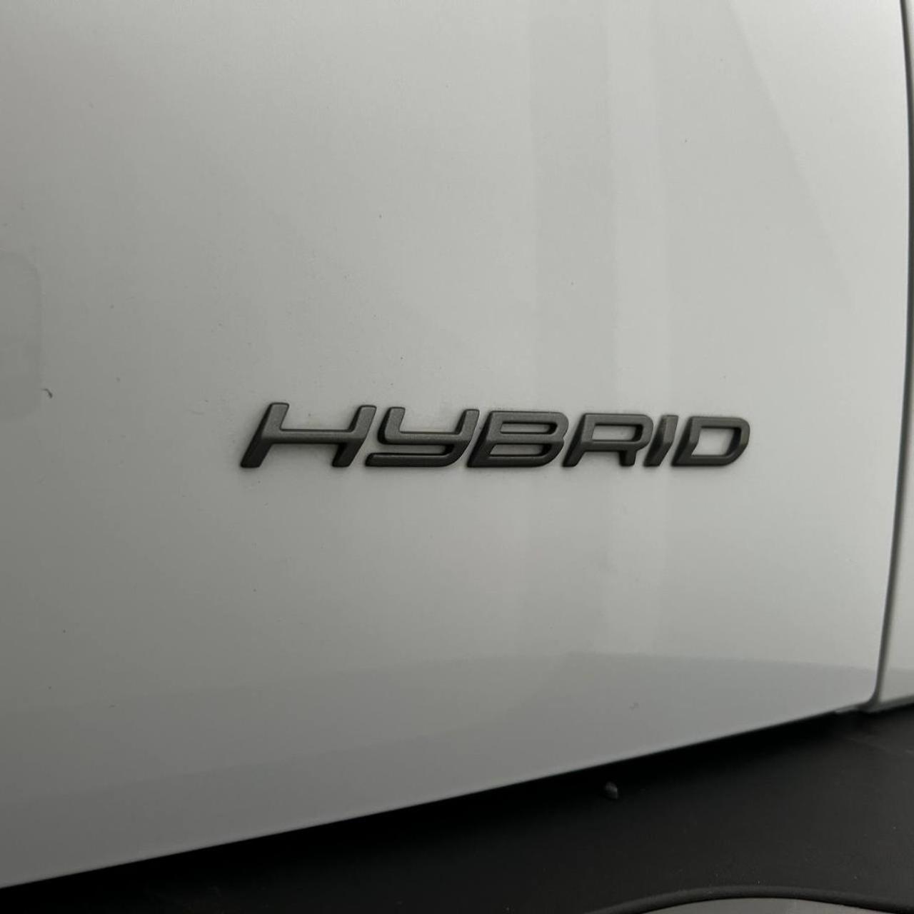 PEUGEOT 2008 Hybrid 145 e-DCS6 Allure - 40