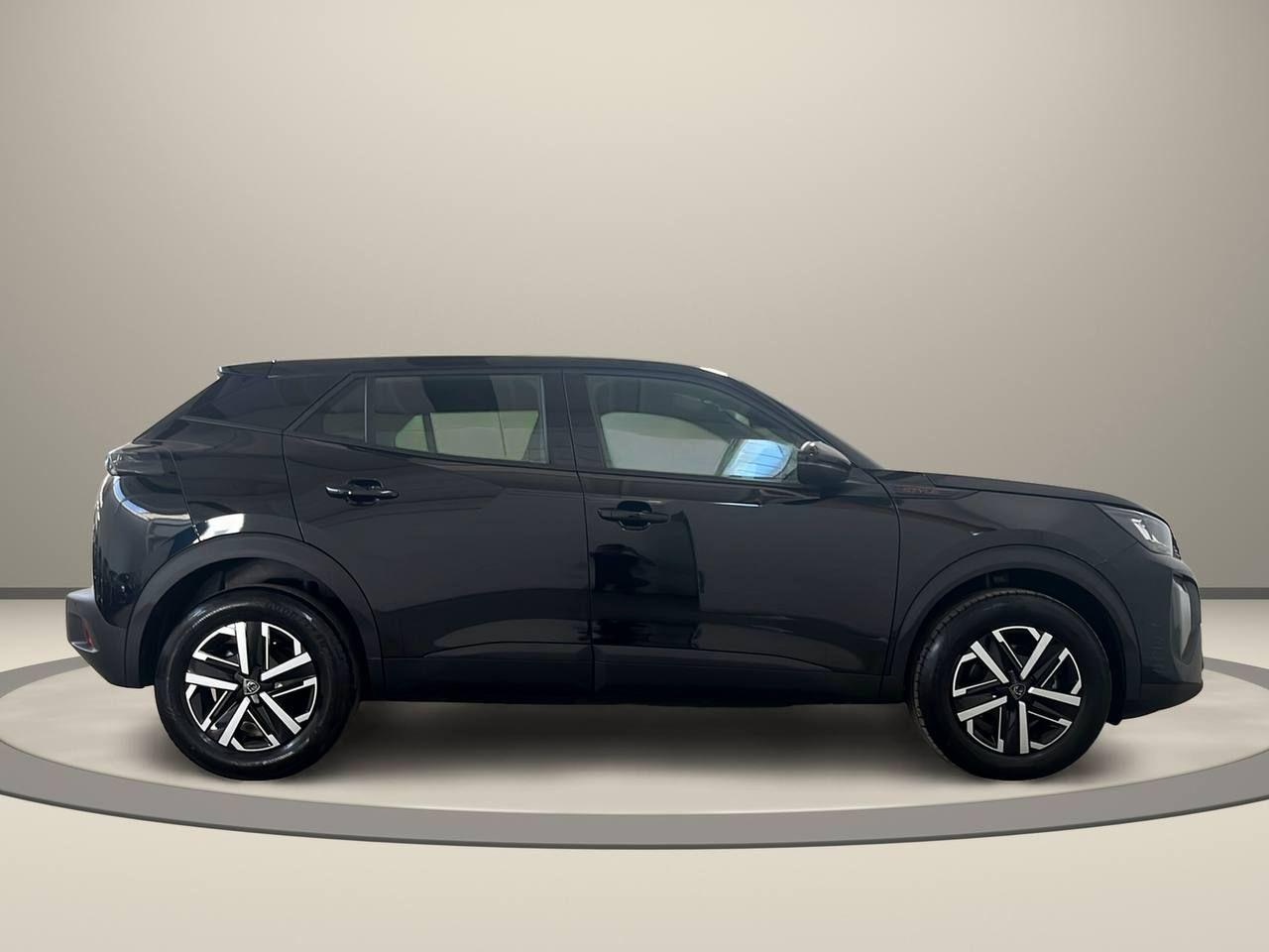PEUGEOT 2008 Hybrid 145 e-DCS6 Style - 4