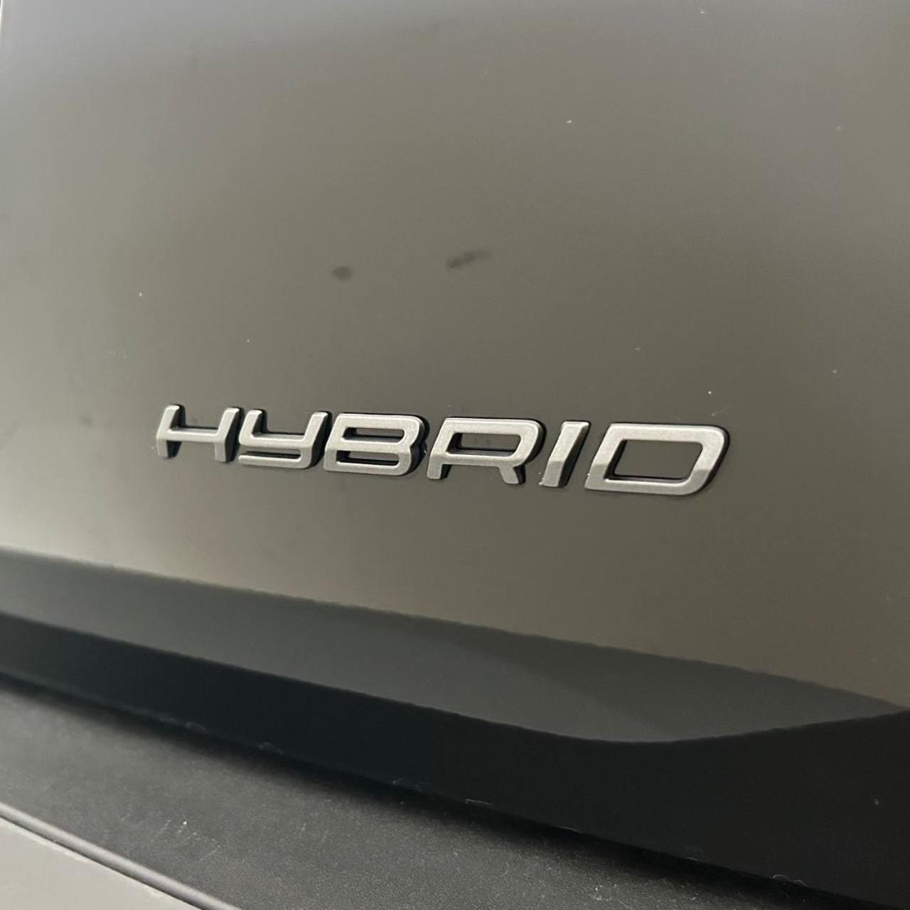 PEUGEOT 2008 Hybrid 145 e-DCS6 Style - 35