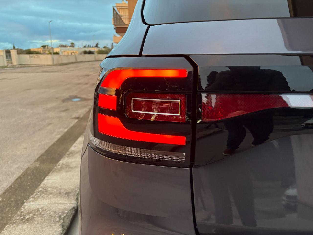 VOLKSWAGEN T-Cross 1.0 TSI 110 CV R-LINE VIRTUAL COCKPIT - 26