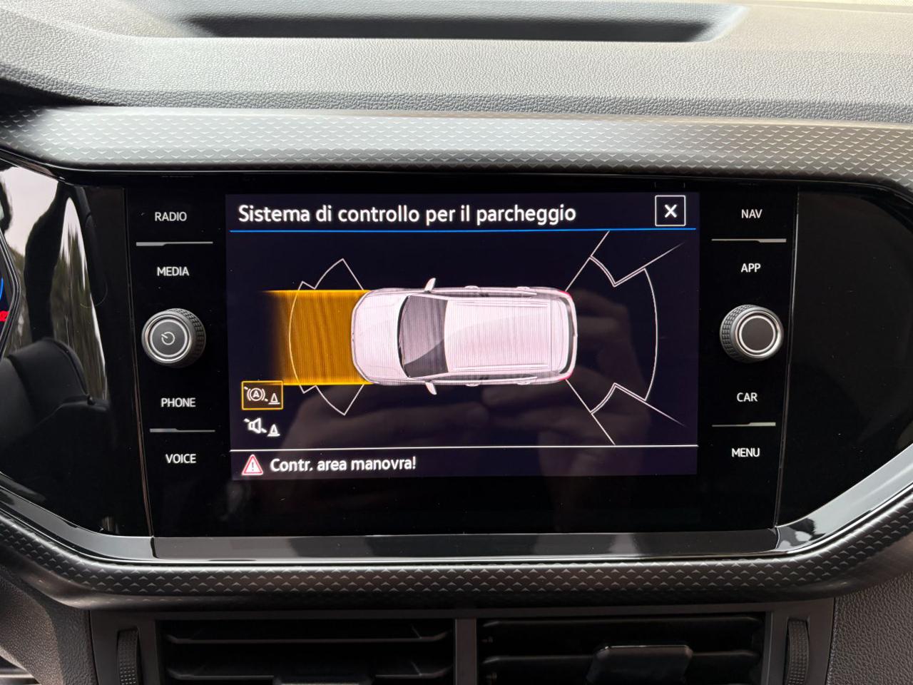 VOLKSWAGEN T-Cross 1.0 TSI 95 CV R-LINE VIRTUAL COCKPIT - 22