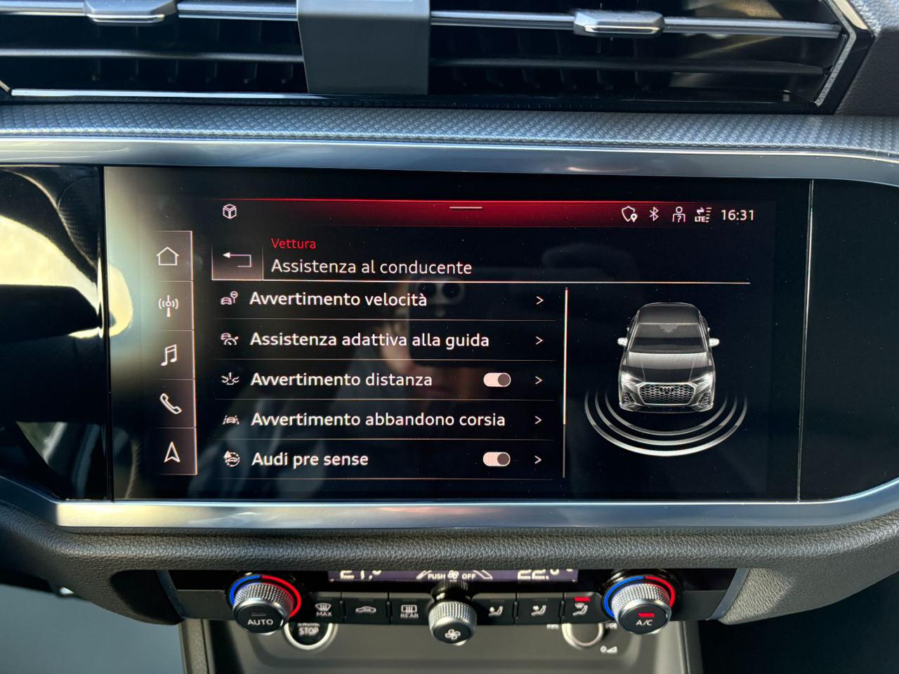 AUDI Q3 SPB Sportback 35 2.0 TDI S tronic S line plus - 31