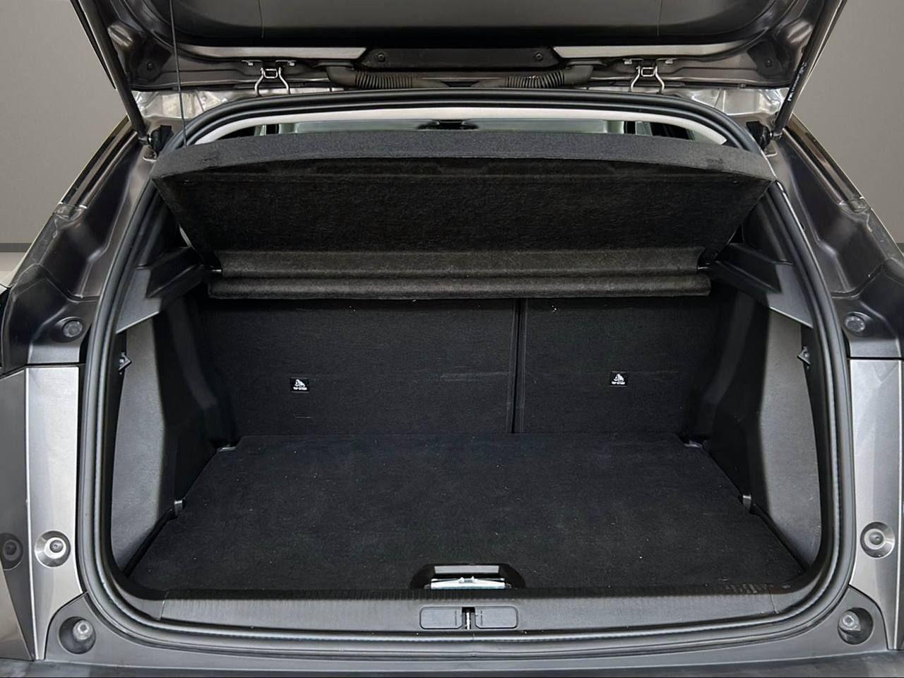 PEUGEOT 2008 BlueHDi 110 S&S Allure Pack - 7