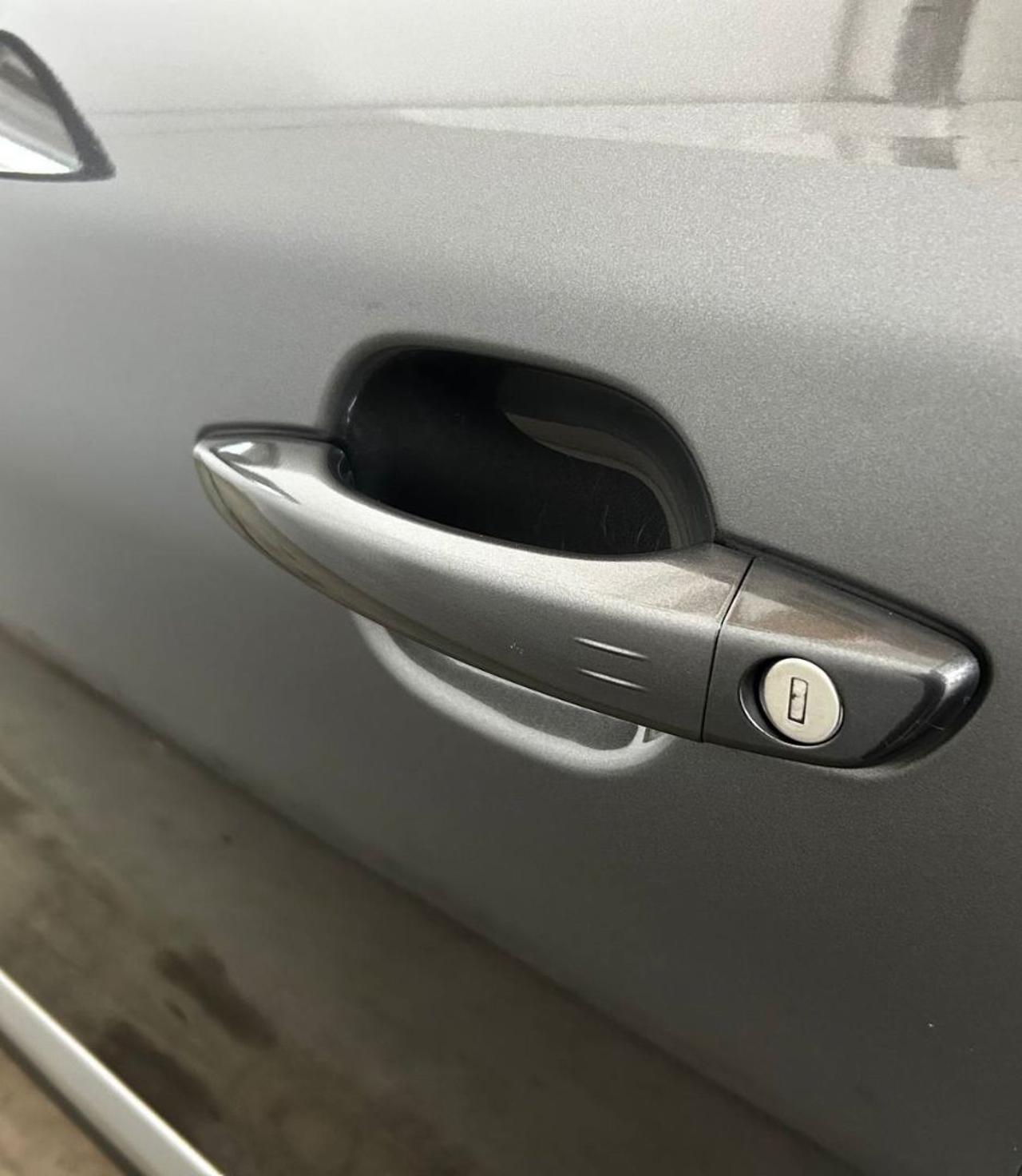 PEUGEOT 2008 BlueHDi 110 S&S Allure Pack - 37
