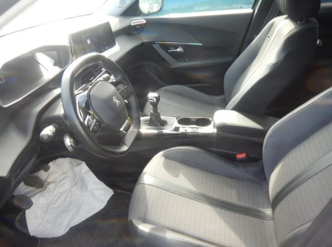 PEUGEOT 2008 BlueHDi 110 S&S Allure Pack - 6