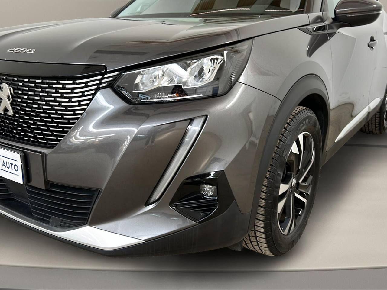 PEUGEOT 2008 BlueHDi 110 S&S Allure Pack - 32