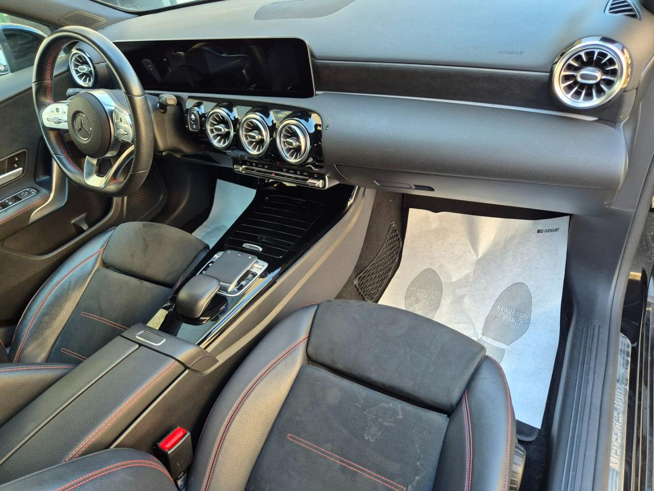 MERCEDES-BENZ A 180 Automatic Premium - 16