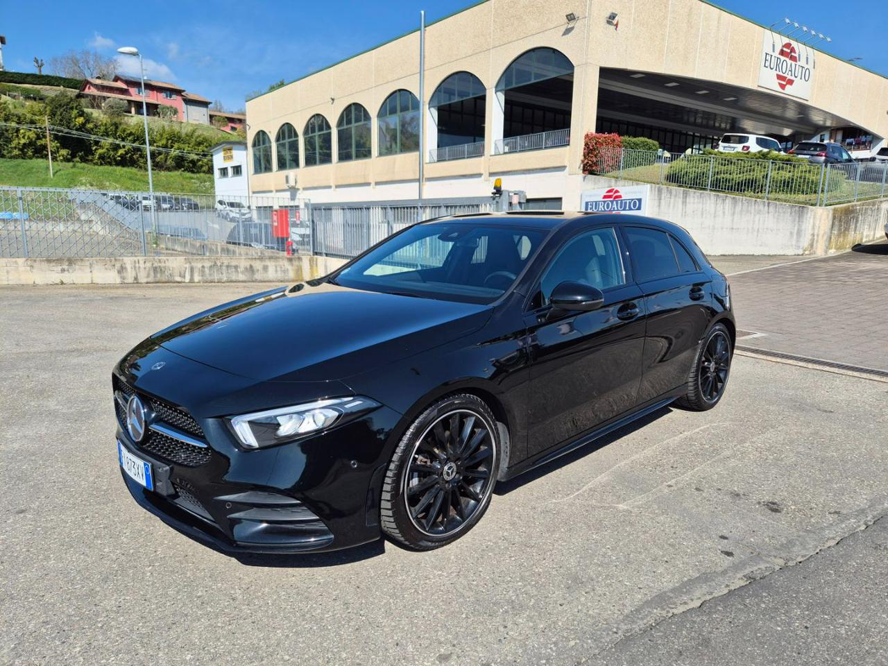 MERCEDES-BENZ A 180 Automatic Premium - 2