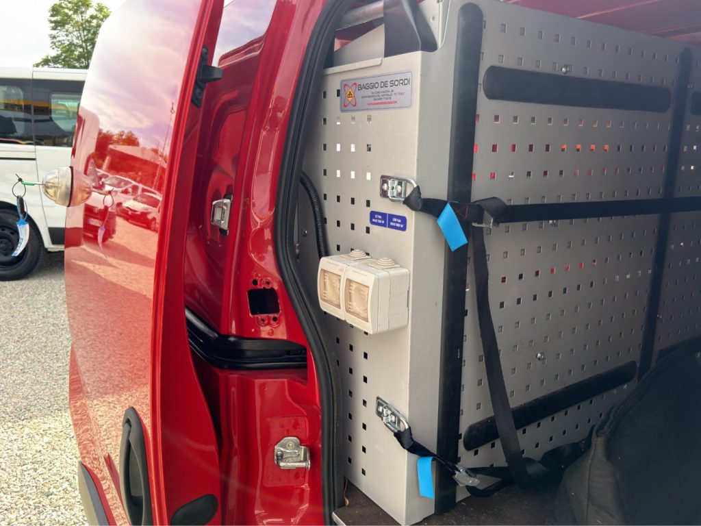 FIAT Fiorino ADVENTURE 1.3MJT ALLESTITO - 18