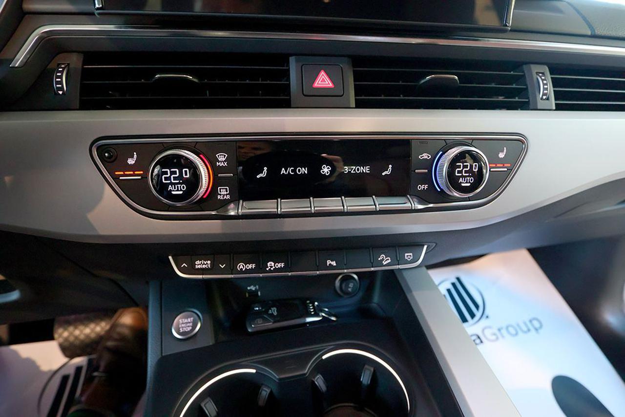 AUDI A4 allroad 40 TDI S-Tronic Identity Contrast - 36