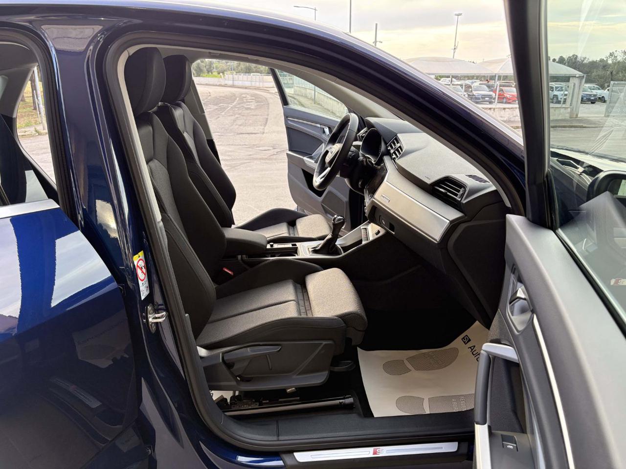 AUDI Q3 SPB Sportback 35 TDI S tronic S line - 9