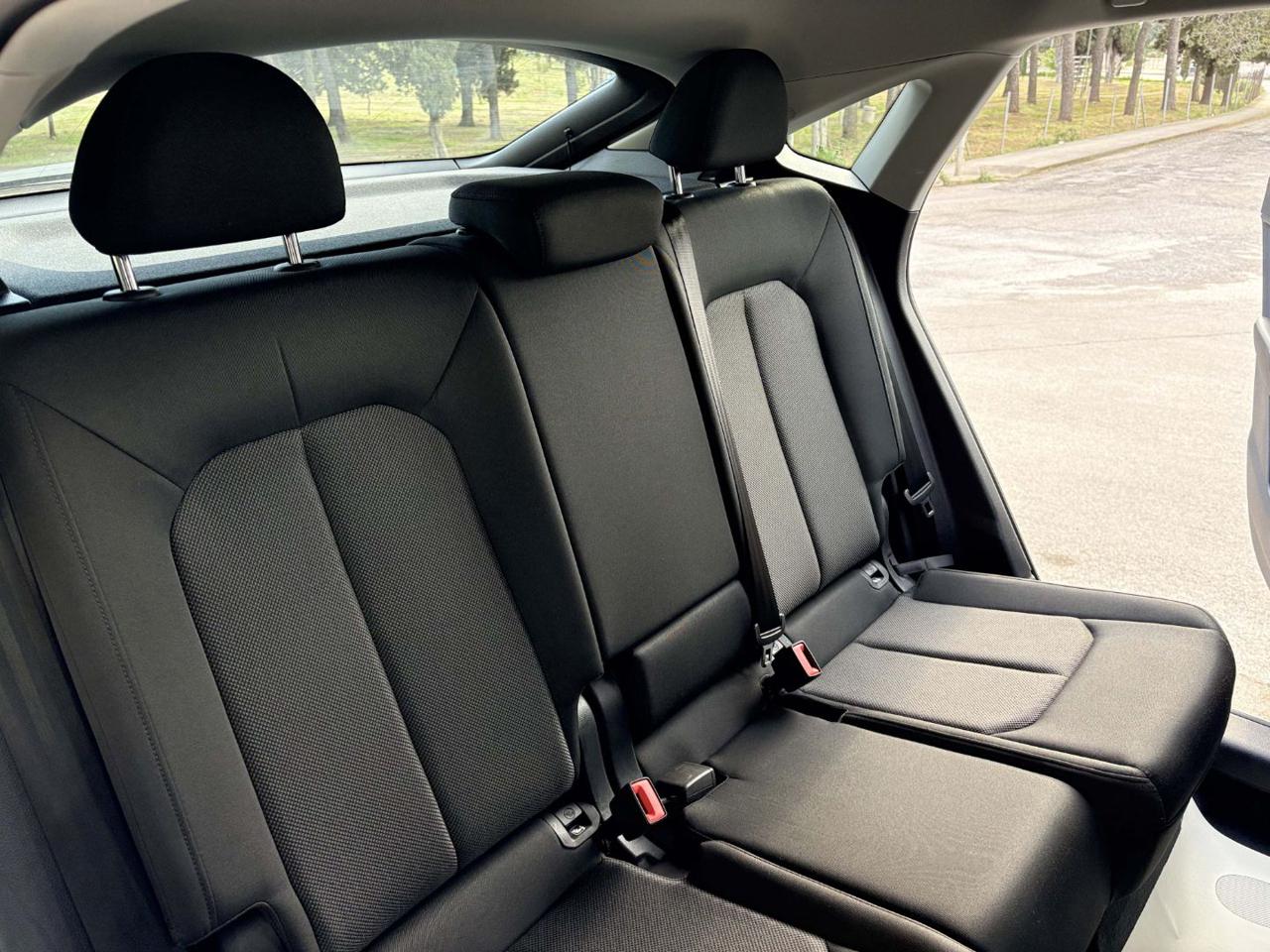 AUDI Q3 SPB Sportback 35 TDI S tronic S line - 22