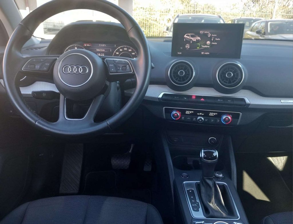 AUDI Q2 35 2.0 tdi Edition One S line edition s-tronic - 8