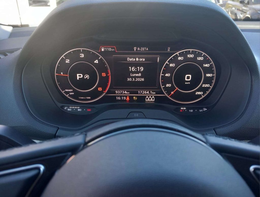 AUDI Q2 35 2.0 tdi Edition One S line edition s-tronic - 9