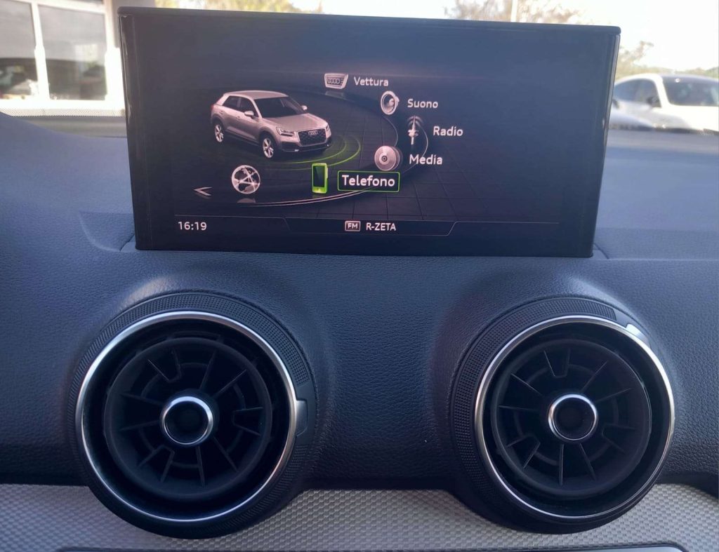 AUDI Q2 35 2.0 tdi Edition One S line edition s-tronic - 12