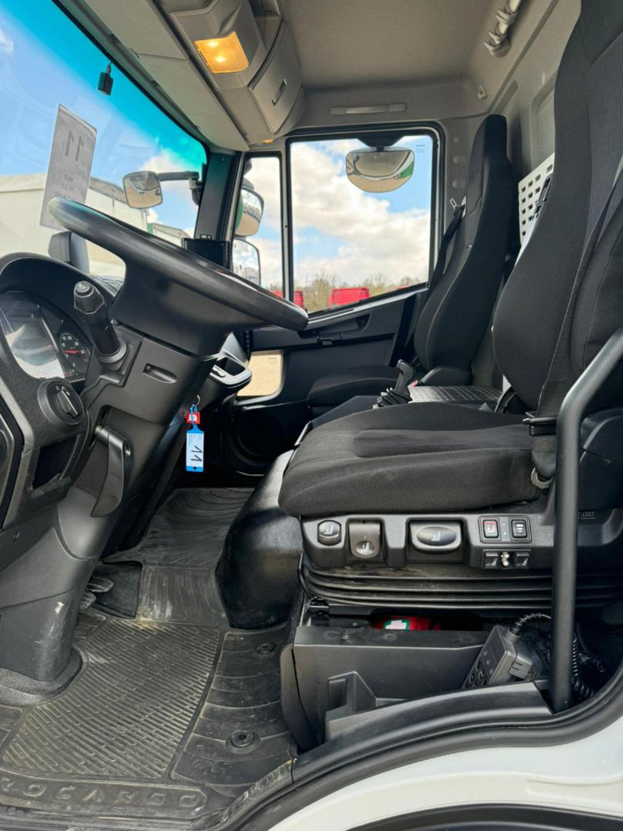 IVECO EUROCARGO 80-220P - 6