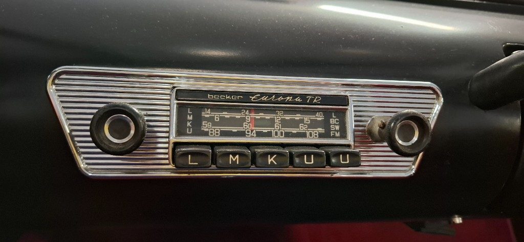 ALFA ROMEO 2000 SPIDER TOURING**ITALIANA DA SEMPRE-TARGHE MILANO - 30