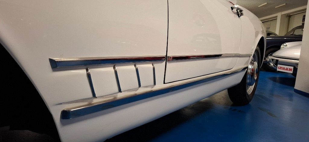 ALFA ROMEO 2000 SPIDER TOURING**ITALIANA DA SEMPRE-TARGHE MILANO - 35