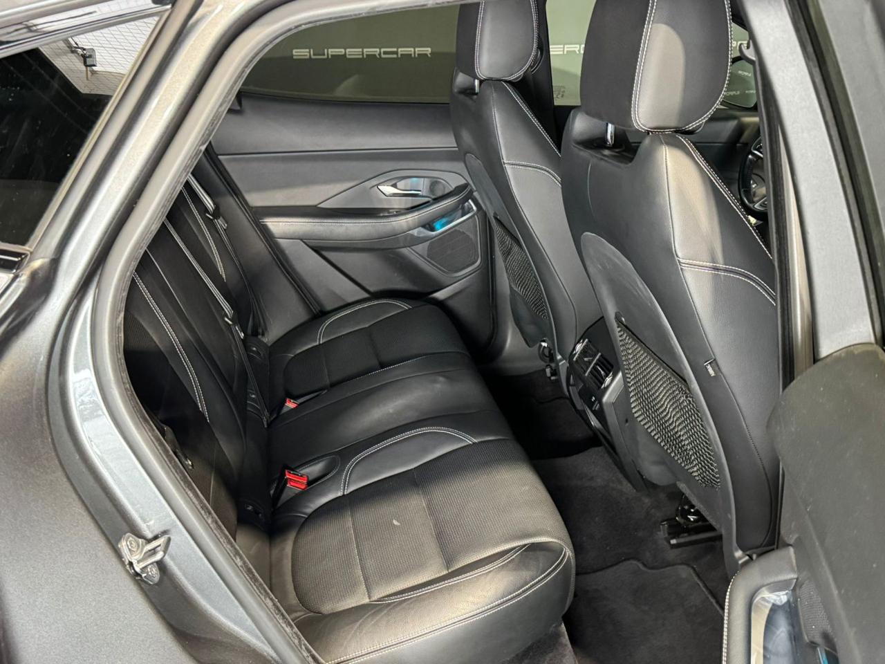 JAGUAR E-Pace 2.0D 150 CV AWD aut. R-Dynamic - 13