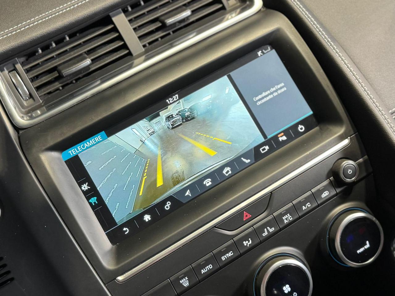 JAGUAR E-Pace 2.0D 150 CV AWD aut. R-Dynamic - 14