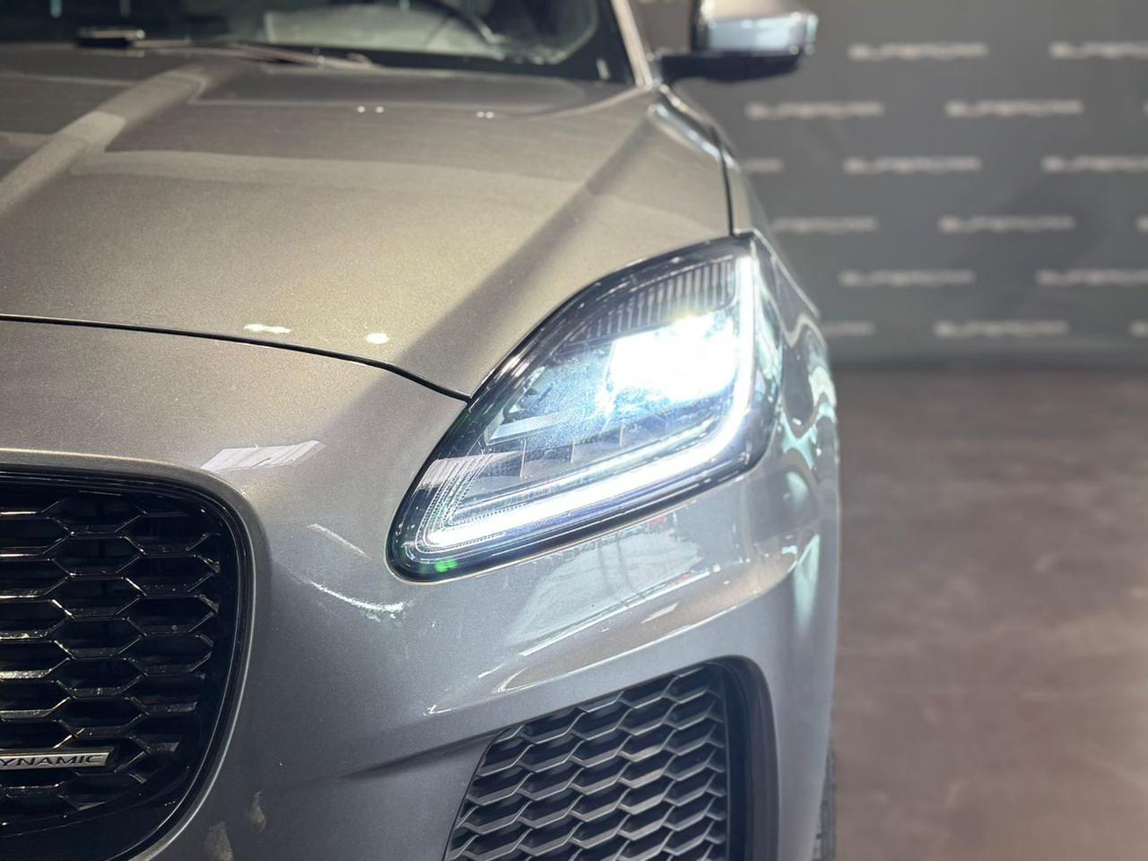 JAGUAR E-Pace 2.0D 150 CV AWD aut. R-Dynamic - 7