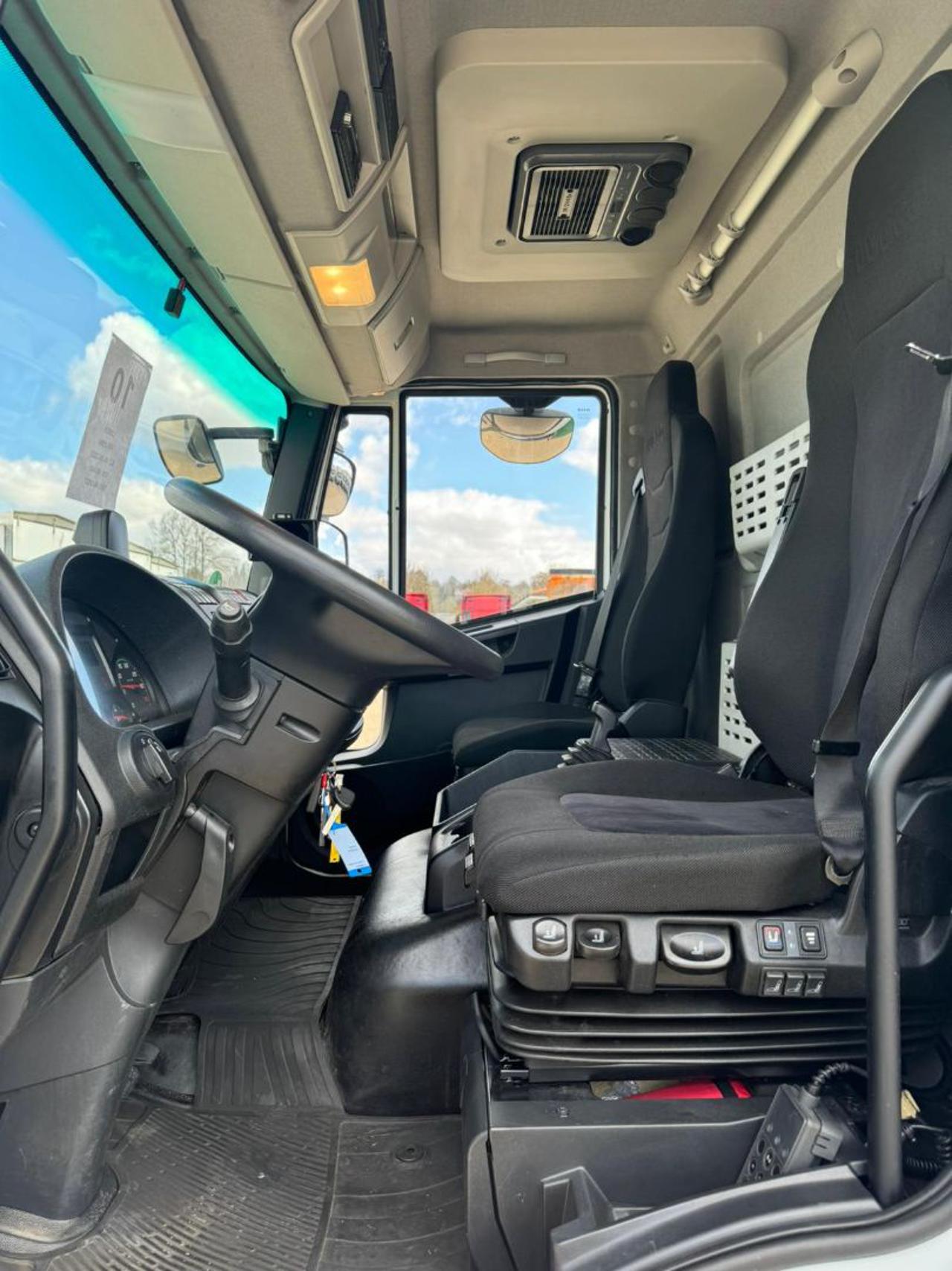 IVECO EUROCARGO 120-250P - 6