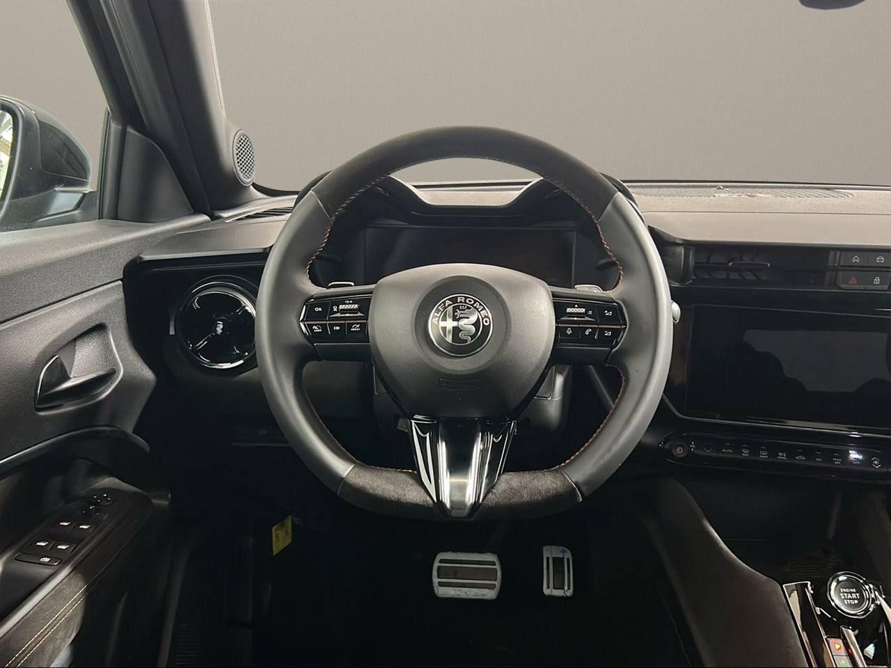 ALFA ROMEO Junior 1.2 145 CV Hybrid eDCT6 Q4 Intensa PREZZO VERO - 17