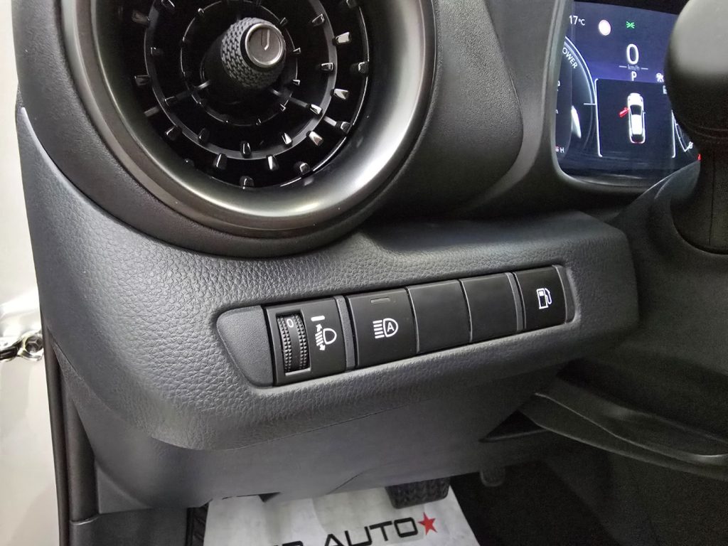 TOYOTA C-HR 1.8 HV Trend - 20